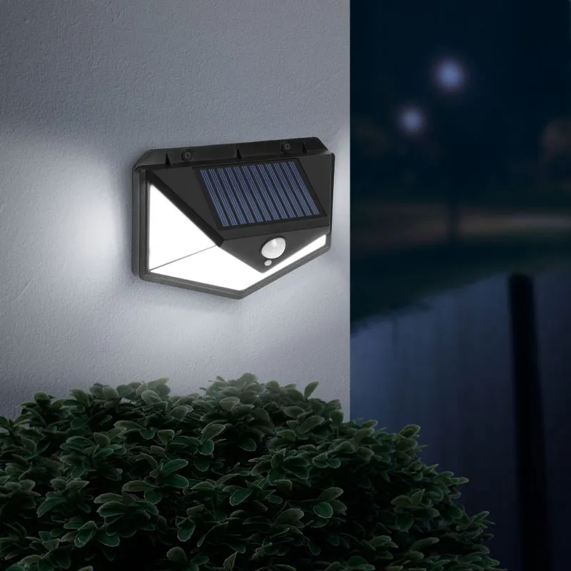 Solární nástěnný reflektor Phenom s pohybovým senzorem 136 LED