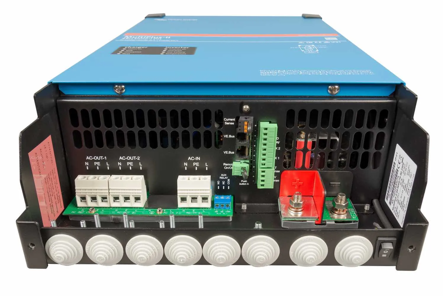 Hybridní měnič a nabíječka Victron Energy Multiplus-II 48V 5000VA