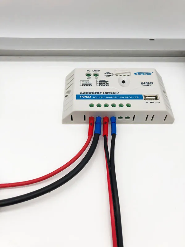 Solární nabíječka autobaterií 185W 12V