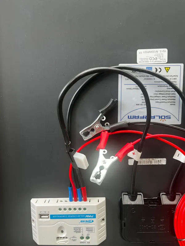 Solární nabíječka autobaterií 120W 12V