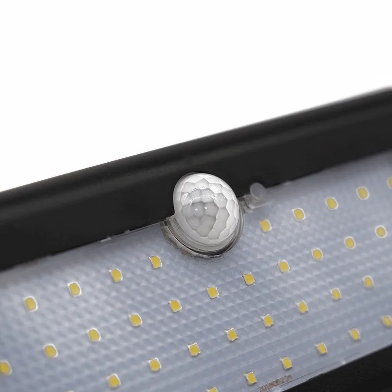 Solární bezpečnostní osvětlení SolarCentre Evo Wedge Pro 500 lm s pohybovým senzorem