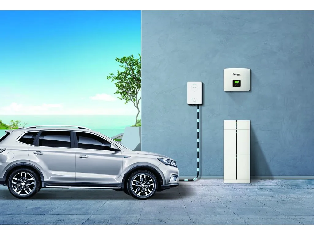 Třífázový Wallbox SolaX X3-EVC22K G2 (PXH), kabel 6m, 32A, WiFi